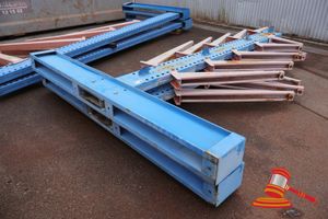 2 X Cantilever Racking Columns With Arms, Approx 3600mm X 2800mm
