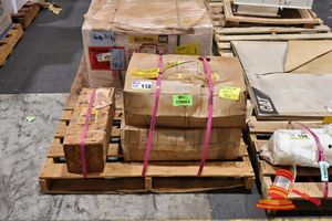 358 · 1 X SKID HEAVY EQUIPMENT PARTS, CAT/CUMMINS, FUEL INJECTION PUMPS, CYLINDER LINERS, VARIOUS PART NUMBERS INCLUDING 475-1747, 2881834, 2881835 (UNTESTED, UNUSED/ BOXED), (B8175048)