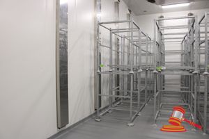 93 · 10 X GALVANISED 2 TIER HANGING/DRYING RACKS. CAN ALSO BE USED AS STORAGE STILLAGE. APPROX 1010 X 1010 X H1450MM
