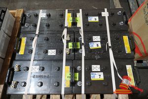 8 · 2x LEAD- ACID, 245H52 BATTERIES, APPROX 500 x 260 x 220mm HAH, 1170CCA ( S44# RITM0773953, DR# 1453 )