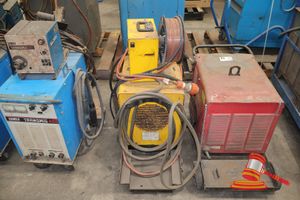 13 · 1 X WIA WELDMATIC FABRICATOR MIG WELDER, MODEL: WIA G07, WITH WI9 WIRE FEEDER, RATED OUTPUT: 270 AMPS AT 30V 100% DUTY CYCLE / 320 AMPS AT 33V 60% DUTY CYCLE, INPUT 415V 50HZ, UNTESTED (SOME MARKS/RUST), APPROX; 410MM W X 980MM D X 1M H, ON A TROLLEY