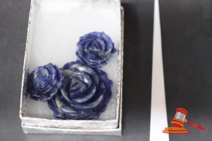 112 · CARVED SODALITE FLOWER
