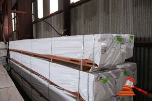 Pack Of Jarrah Skip Dressed, Feature, 100mm X 25mm, 1.020m3, 408lm, Random Lengths (Transport Size L5.700 X W480mm X H470mm X 800/900kg Approx) (Pack# 320030006-1)
