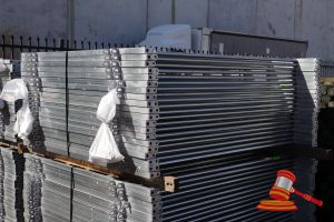 20 x 2.1m x 1.8m Portable Cattle Panels, 60 x 30 Rails