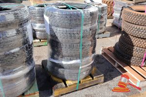 23 · 5 X TOYO TYRE, MODEL: M55, 225/75R16, POSS UNUSED (WRAPPED)