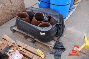 Ofset Flange Tube End, X 6, On Pallet, Overall Dims L1100mm X 980mm