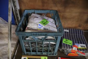 ASSORTED CHEF CLOTHING ITEMS