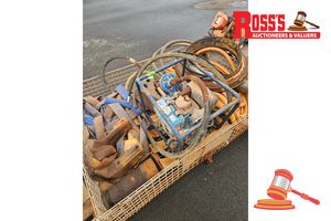 25 · WATER PUMP & HOSES IN STEEL GAGE