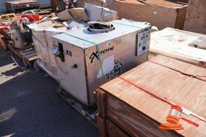 1 X Xtreme Hot & Cold Pressure Cleaner, Model: Px-T21-280415vhc, 21-29v 415v, 415v 3ph @ 3000psi, Untested (Some Damage To Top & Some Marks)