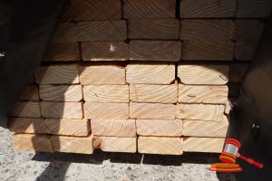 20x Lengths Of Non-Structural, Untreated Pine Timber, Approx 90 X 35mm X 4.2m