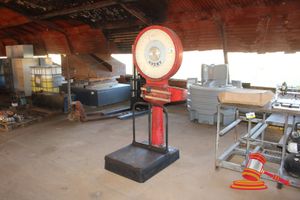 103 · AVORY 250KG SCALES. MOBILE. WORKING