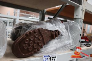 177 · 2x PAIRS OF PVC WELLINGTONS, SIZE: US12