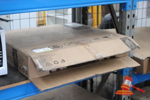 71 · EURO 60cm 4 ZONE COOK TOP, ELECTRIC TOUCH CONTROL BLACK GLASS DOUBLE RELAY UPGRAD S/N# 25370087, BROKEN GLASS TOP, APPROX DIMENSIONS W706mm x H655mM x D128mm - UNTESTED - NO WARRANTY/ RETURN / DAMAGED/ CREDIT RETURN, AS IS - INSPECTION RECOMMENDED
