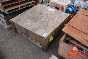 Crate With Assorted Brake Valves, Hex Head Bolts (B1836652, Plant# 1000)