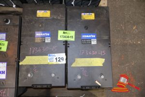 2 X KOMATSU BATTERY, MODEL: 8D-1000 (190H52-MF), RC 425(MIN) 1000 CCA/SAE, 196 AH (20HR), 160 AH (5HR), UNTESTED (SOME MARKS), APPROX; 480MM D X 260MM W X 230MM H