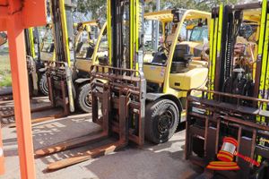 22 · HYSTER FORKLIFT, ASSET# FL1125, MODEL: H5.0FT, 5 TONNE CAPACITY, SN:R005B02756L, SOME MARKS/SURFACE RUST, WEIGH GUAGE, DIESEL ENGINE **NON RUNNER, ELECTRICAL PROBLEM** NO HOURS SIGHTED, FORK POSITIONER ATTACHMENT, MODEL: LBFP41355, 1219MM CARRIAGE 1200MM FORKS, (UNTESTED, SOME MARKS), KEY# 179.