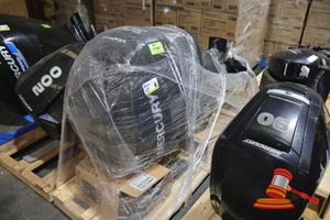 6 · MERCURY OUTBOARD MOTOR, 300 HP, 224 KW, SERIAL# 1B530700,HOSELINES ATTATCHED, ENTERIA PROP, CONTROL WIRING IN BOX, ON TRANSPORT PALLET