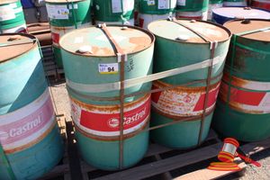 2x Castrol Hyspin Aws46 Hydraulic Oil 205l