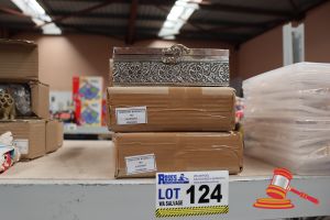 BUNDLE OF JEWELLERY BOXES