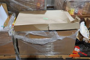 35 · APPROX 70 x CATERPILLAR SEAL, CATERPILLAR DOOR P/N-629-1489