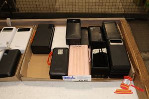 10 X Assorted Portable Power Banks Including Marked Serima, Romoss & Cygnett. Assorted Wattage & Voltage. Untested