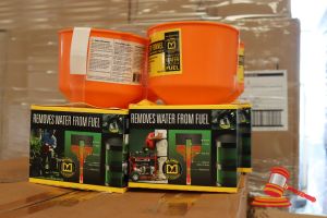 424 · 8x MR FUNNEL FUEL FILTER FUNNEL