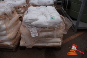 APPROX 40 X WATER TREATMENT CHEMICALS, INCLUDES: BASF MAGNAFLOC 5250, BATCH NO: 29E21362A, MATERIAL, GROSS 12,634 PER BAG, ON PALLET