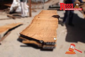 140 · CMAR202- MARRI STANDARD TO SELECT GRADE 950-1100x70mm @3.9m - Rough Sawn Slab