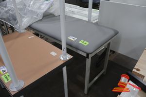 1 X GREY VINYL EXAMINATION / TREATMENT TABLE WITH ADJUSTABLE BACKREST, WHITE POWDER COATED FRAME, WITH PLASTIC BAG/COVER (POSS UNUSED)
