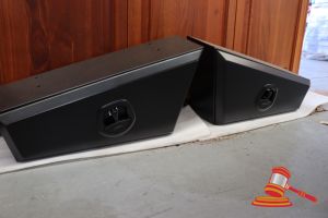 410 · PAIR OF TAPERED UNDER TRAY TOOL BOXES 650mm R&L, ALUMINIUM MATTE BLACK