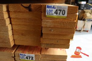 14x LENGTHS OF NON-STRUCTURAL, UNTREATED PINE TIMBER, APPROX 170 x 35mm x 2.4m