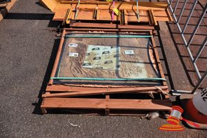 CATERPILLAR GLASS PANEL 1060 x 830mm