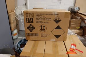 398 · 2x BOXES OF CLEAN EASY HEAVY DUTY DRAIN CLEANER, 1L PER BOTTLE, 20x BOTTLES TOTAL