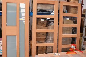 377 · TIMBER DOOR WITH 4x GLASS PANELS, CODE: DILI, 2040 x 820 x 38mm
