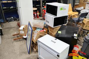Pallet Of Assorted Kitchen Items, Including 1 X Samsung Microwave, Model: Me6124w 1 X Samsung Microwave, Model: M E6144w Approx 3 X Boxes Hand Sanitizer, 500ml, 24pcs/Ctn, Un1170 (Boxed) Tenpin Bowling Pins ! , Christmas Tablecloths Supplies, Framed A