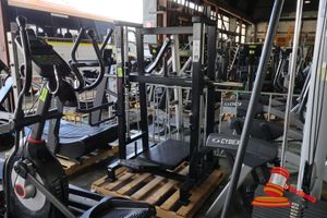 Vertical Leg Press Machine, With Stoppers, Approx; 1m W X 1.1m D X 1.6m H, Some Marks, On A Pallet