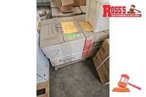 PALLET P2 MASKS/HALF MASKS/DISPOSABLE CHEMICAL OVERALLS