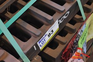 93 · APPROX 20 X RUBBER LINERS, APPROX; 630MM D X 350MM W X 60MM THICK, ON A PALLET