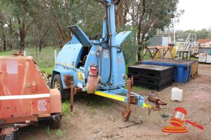 SINGLE AXLE TRAILER. BLUE. UNREGISTERED. NO VIN PLATE. EX LIGHTING TOWER TRAILER. NO MOTOR/GENERATOR. RING HITCH. POOR CONDITION