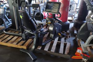 21 · PULSE FITNESS CYCLE MACHINE, MODEL; 250G, WITH SCREEN, UNTESTED, SOME MARKS, APPROX; 1.54M L X 520MM W X 1.2M H, ON A PALLET