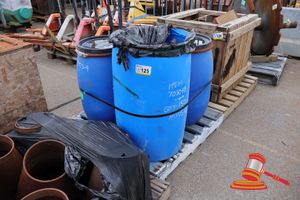 4x BARRELS OF HIGH TEMPERATURE RESISTANT CERAMIC BEAS, REFACTORY, ON PALLET, APPROX DIMENSIONS: 1120mm L x 1120mm W x 1100mm H.