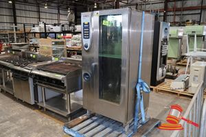 Rational Combi Oven, Sn:E21se07092113193, Approx 860mm W X 760mm D X 1.8m H, 3phase Hardwired. Untested (Some Marks), Damaged Id Plate