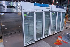 29 · WILLIAMS 3 GLASS DOOR FRIDGE, PEARL STAR #HP53GPCB-000, 230-240VOLTS, 50HZ, 1-PHASE, 5 AMPS S/N# 72563, HAS ADJUSTABLE SHELVES (CMR158840, #TCKU9793586-WHEATSTONE)