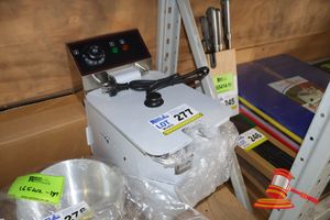 277 · BENCH TOP FRYER SGL PAN