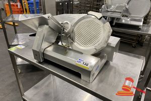 132 · BRICE MEAT SLICER. BLADE DIAM APPROX 340MM. MACHINE CURRENTLY NOT WORKING - REPAIRS REQUIRED