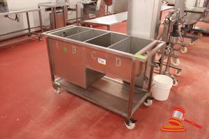 33 · STAINLESS STEEL MOBILE PARTS WASHER TROLLEY. 4 BAY, STAGGERED HEIGHT, PERFORATED DIVIDERS, INLET AND OUTLET VALVES. APPROX 1450 X 600 X H900MM