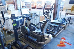 4 · 1 X DRAX RECUMBENT SITTING EXERCISE BIKE, WITH DIGITAL CONSOLE, UNTESTED