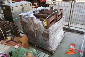 95 · APPROX 30 X CONVEYOR ROLLERS, APPROX; 500MM L X 130MM D, P/N; R02-356R-0542-14, IN A TIMBER CRATE
