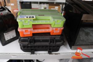 128 · BUNDLE OF EMPTY PLASTIC STORAGE TUBS