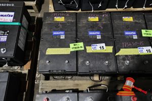 15 · 2 X KOMATSU BATTERY, MODEL: 8D-1000 (190H52-MF), RC 425(MIN) 1000 CCA/SAE, 196 AH (20HR), 160 AH (5HR), UNTESTED (SOME MARKS), APPROX; 480MM D X 260MM W X 230MM H